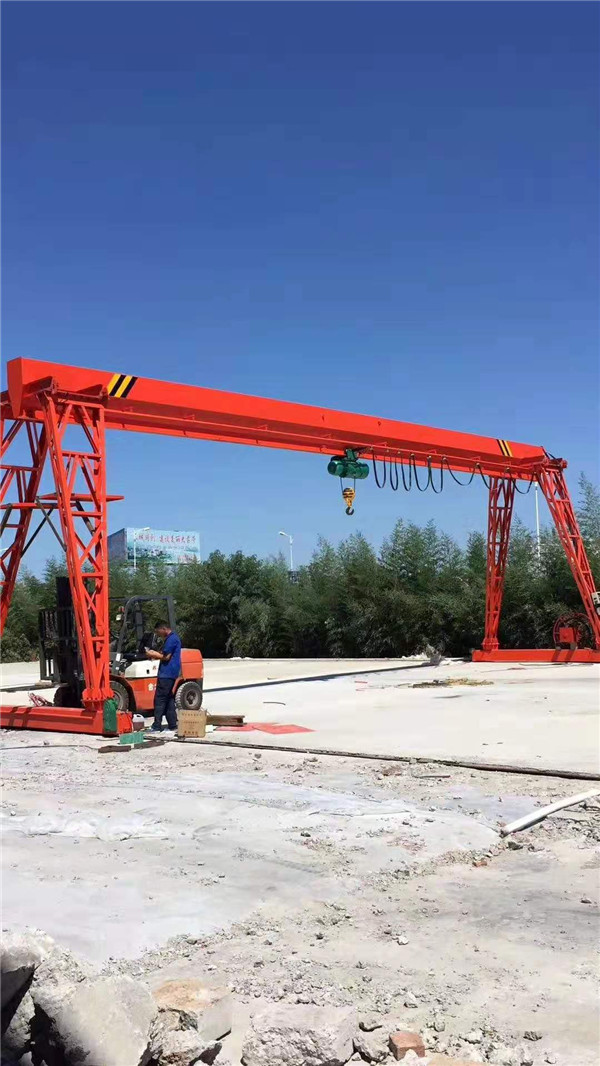 龍門吊起重機