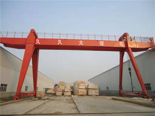 龍門吊起重機