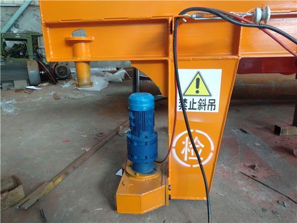 懸臂吊起重機